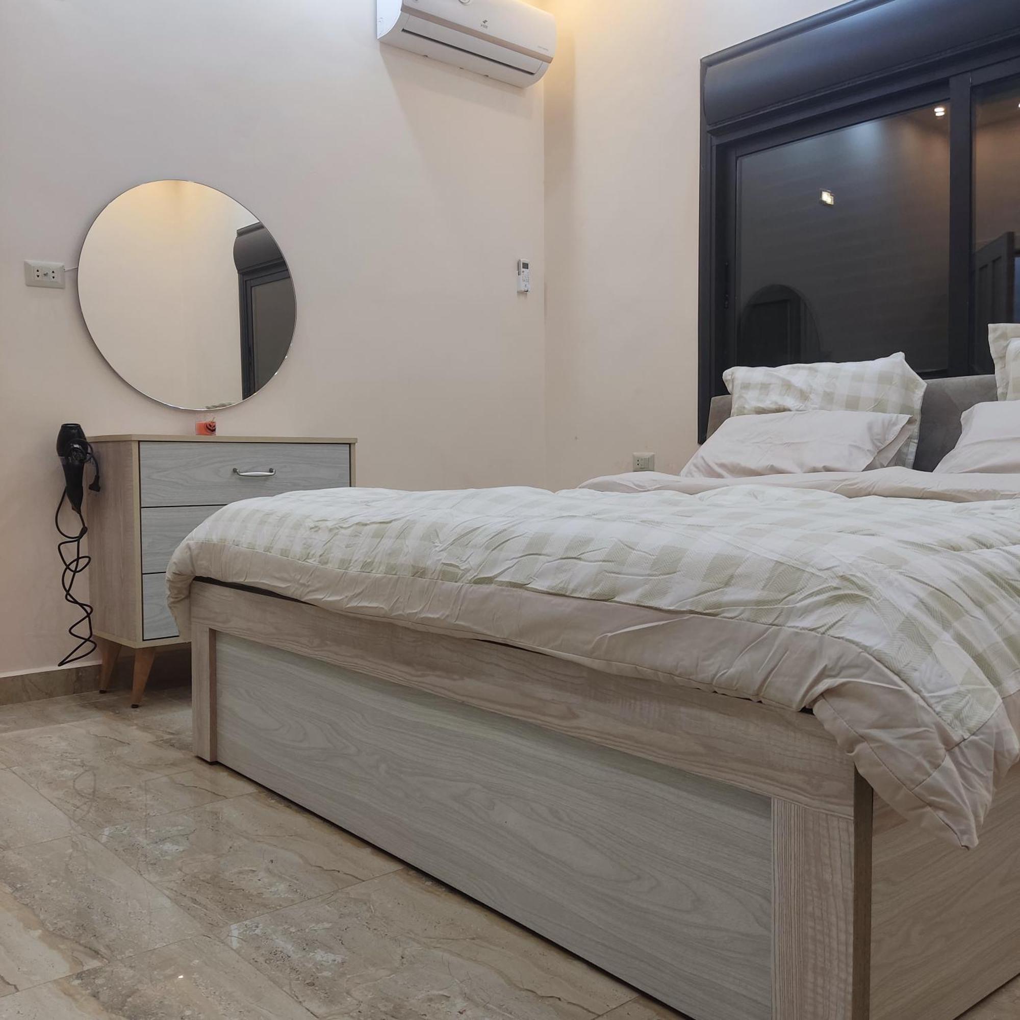 Lotus Housing For Furnished Apartments ジャラシュ エクステリア 写真